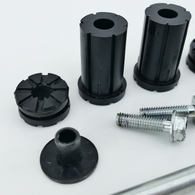 Honda (Original OE) - HONDA CBR125 CBR125R JC39 Tankhalter Halter Kraftstofftank Tank Gummis - Bild 2 von 4