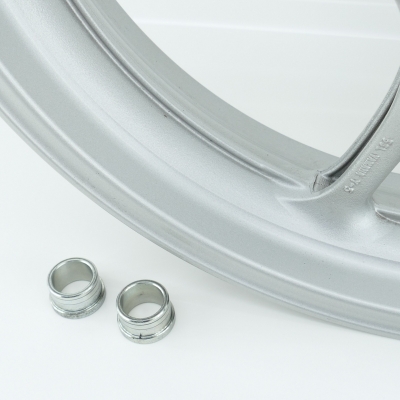 Yamaha (Original OE) - YAMAHA FZ6 FZ6-S RJ07 Fazer Felge vorn Vorderradfelge Rad UNFALLFREI nur 13960km - Bild 3 von 8