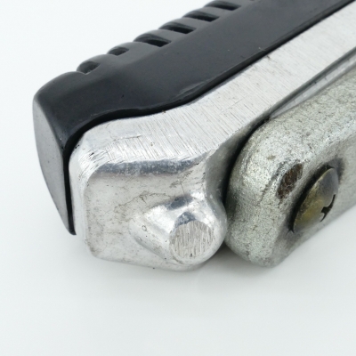 Suzuki (Original OE) - SUZUKI GSF600 GSF600S WVA8 Fußraste vorn vorne rechts Fahrerfußraste nur 16608km - Bild 5 von 7