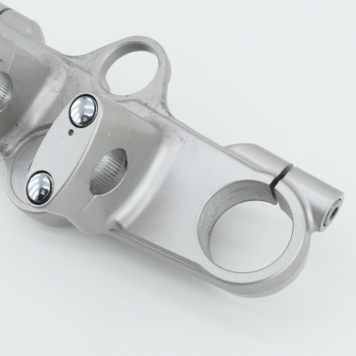 Suzuki (Original OE) - SUZUKI GSF600S WVA8 Gabelbrücke oben obere Brücke Gabel nur 16608km - Bild 3 von 6