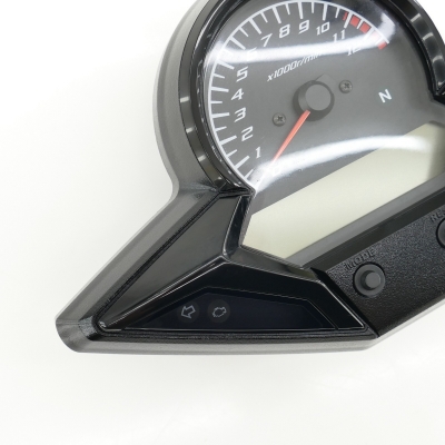 Honda (Original OE) - HONDA CBR125 CBR125R JC50 Tacho Cockpit Armaturbrett Armatur nur 6376km - Bild 2 von 8