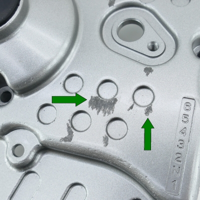 Suzuki (Original OE) - SUZUKI GSF600 GSF600S WVA8 Ritzelabdeckung Ritzeldeckel Abdeckung Kette - Bild 4 von 5