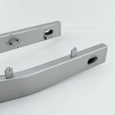 Suzuki (Original OE) - SUZUKI GSF600 GSF600S WVA8 Schwinge Hinterradschwinge - Bild 3 von 6