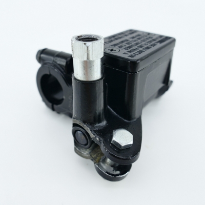 Honda (Original OE) - HONDA CBR125 CBR125R JC39 Bremspumpe vorn vorne Handbremspumpe nur 3090km - Bild 4 von 8