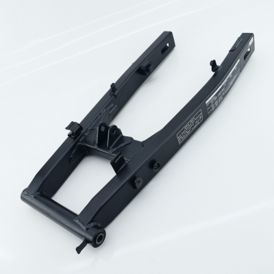 HONDA CBR125 CBR125R JC39 Schwinge Hinterradschwinge nur 3090km UNFALLFREI