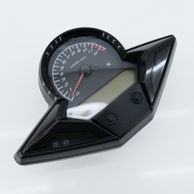 HONDA CBR125 CBR125R JC50 Tacho Cockpit Armaturbrett Armatur nur 2603km