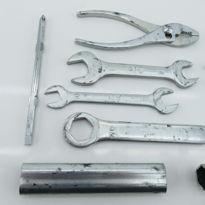 Honda (Original OE) - HONDA CBR125 CBR125R JC39 Werkzeug Bordwerkzeug nur 5015km - Bild 2 von 5