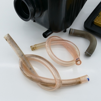 Honda (Original OE) - HONDA CBR125 CBR125R JC39 Luftfilterkasten Kasten Luftfilter nur 5015km - Bild 7 von 8