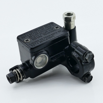 HONDA CBR125 CBR125R JC39 Bremspumpe vorn vorne Handbremspumpe nur 5015km