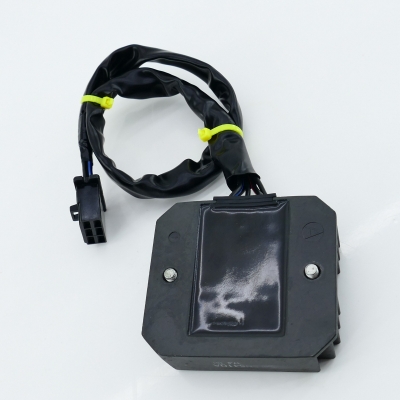 Honda (Original OE) - HONDA CBR125 CBR125R JC39 Lichtmaschinenregler Gleichrichter SH541QA nur 5015km - Bild 3 von 6