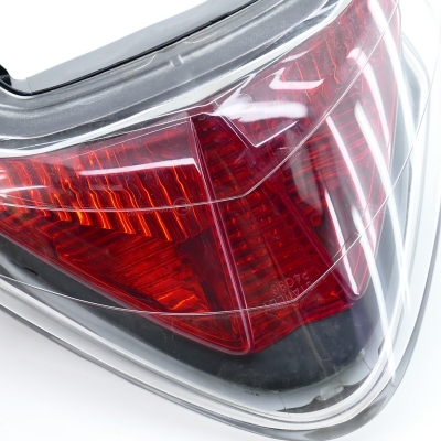 Honda (Original OE) - HONDA CBR125 CBR125R JC34 Rücklicht Rückleuchte Bremslicht UNFALLFREI nur 7713km - Bild 4 von 8