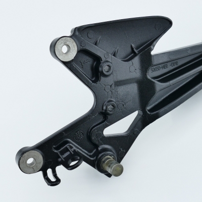 Honda (Original OE) - HONDA CBF600 CBF600S PC43 Fußrastenhalter rechts Halter Fußraste 50650-MER-D010 - Bild 6 von 8