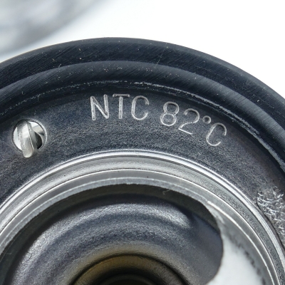 Suzuki (Original OE) - SUZUKI SV650 SV650S AV Thermostat Thermostatgehäuse Gehäuse nur 12226km - Bild 4 von 6