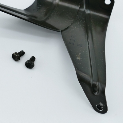 Suzuki (Original OE) - SUZUKI GSF600S WVA8 Seitenverkleidungshalter rechts Verkleidungshalter Halter - Bild 2 von 5