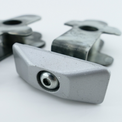 Suzuki (Original OE) - SUZUKI GSF600 GSF600S WVA8 Kettenspanner Schwinge Antriebskette Spanner Kette - Bild 2 von 5