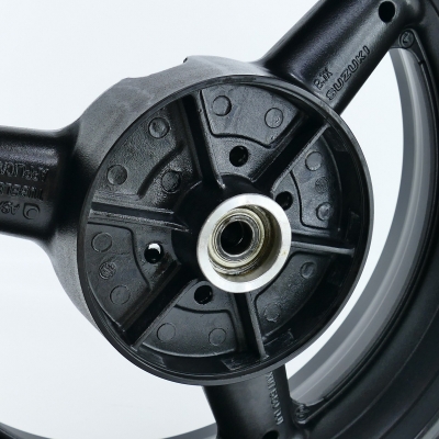 Suzuki (Original OE) - SUZUKI GSF1200 GSF1200S WVA9 Felge hinten Hinterradfelge Hinterrad UNFALLFREI - Bild 4 von 10
