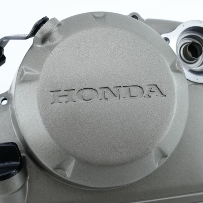 Honda (Original OE) - HONDA CBR125 CBR125R JC34 Kupplungsdeckel Motordeckel Seitendeckel UNFALLFREI - Bild 3 von 6