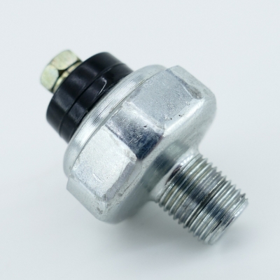 SUZUKI GSF600 GSF600S WVA8 Öldruckschalter Oeldruckschalter Öldruck Schalter