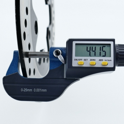 Suzuki (Original OE) - SUZUKI GSF600 GSF600S WVA8 Bremsscheibe hinten Hinterradbremsscheibe - Bild 5 von 5