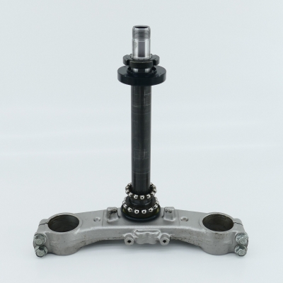 SUZUKI GSF600 GSF600S WVA8 Gabelbrücke unten untere Brücke Gabel UNFALLFREI