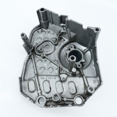 Suzuki (Original OE) - SUZUKI GSF600 GSF600S WVA8 Ritzelabdeckung Ritzeldeckel Abdeckung Kette - Bild 4 von 5