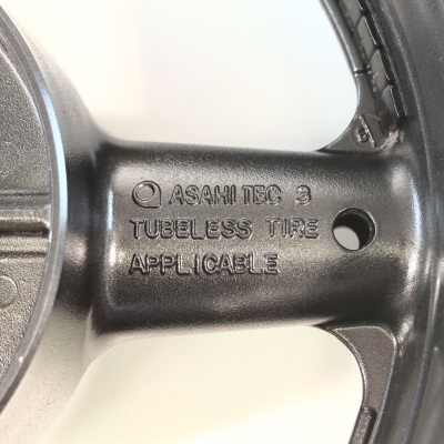 Suzuki (Original OE) - SUZUKI GSF GSF1200 GSF1200S Bandit WVA9 - Felge hinten Hinterradfelge - Bild 3 von 4