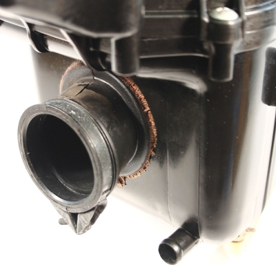 Honda (Original OE) - HONDA CBR CBR125 CBR125R JC34 Luftfilterkasten Kasten Luftfilter nur 13049km - Bild 2 von 5