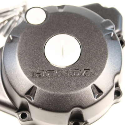 Honda (Original OE) - HONDA CBR CBR125 CBR125R JC39 Lichtmaschinendeckel Motordeckel nur 4100km - Bild 2 von 6