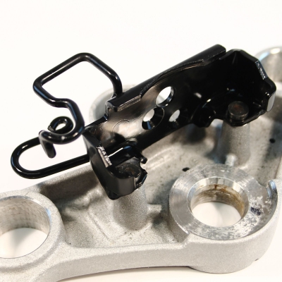 Honda (Original OE) - HONDA CBR CBR125 CBR125R JC39 Gabelbrücke oben obere Brücke Gabel nur 4100km - Bild 4 von 6