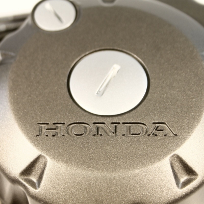 Honda (Original OE) - HONDA CBR CBR125 CBR125R JC34 Lichtmaschinendeckel Motordeckel nur 8159km - Bild 2 von 4