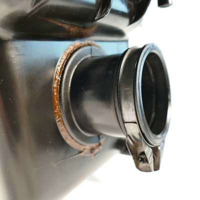 Honda (Original OE) - HONDA CBR CBR125 CBR125R JC34 Luftfilterkasten Kasten Luftfilter nur 10132km - Bild 2 von 4