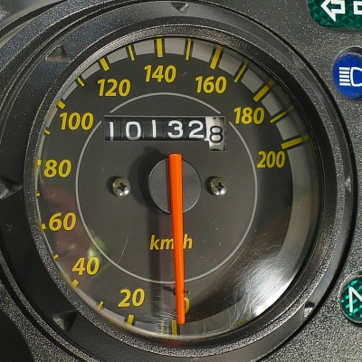 Honda (Original OE) - HONDA CBR125 CBR125R JC34 Bremsscheibenschrauben hinten Schrauben nur 10132km - Bild 2 von 2