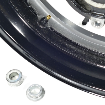 Suzuki (Original OE) - SUZUKI GSF1200 GSF1200S Bandit WVA9 Felge hinten Hinterradfelge nur 17919km - Bild 4 von 6